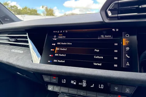  Audi S3 2.0 TFSI Black Edition Sportback S Tronic quattro Euro 6 (s/s) 5dr Thumbnail #35