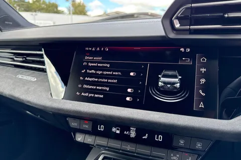  Audi S3 2.0 TFSI Black Edition Sportback S Tronic quattro Euro 6 (s/s) 5dr Thumbnail #45