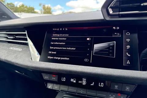  Audi S3 2.0 TFSI Black Edition Sportback S Tronic quattro Euro 6 (s/s) 5dr Thumbnail #48