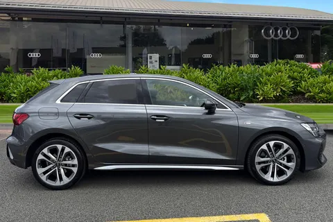 LM25NZZ Audi A3 S line 40 TFSI e  204 PS S tronic Thumbnail #4