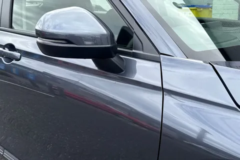 FM24YCR Honda HR-V 1.5 eHEV Elegance 5dr CVT Thumbnail #11