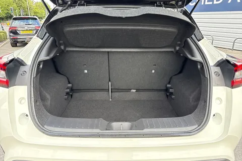 MC21XZV Nissan Juke 1.0 DIG-T Tekna+ DCT Auto Euro 6 (s/s) 5dr Thumbnail #7