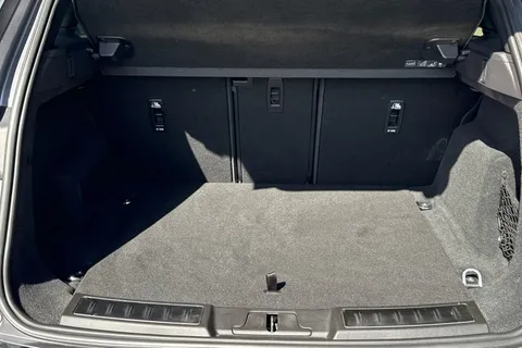 KT23GNK Land Rover Range Rover Evoque 2.0 D200 R-Dynamic HSE 5dr Thumbnail #11