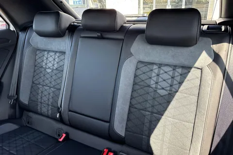 Volkswagen T-Roc 1.5 TSI Black Edition DSG Euro 6 (s/s) 5dr Thumbnail #13