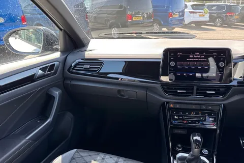 Volkswagen T-Roc 1.5 TSI Black Edition DSG Euro 6 (s/s) 5dr Thumbnail #14