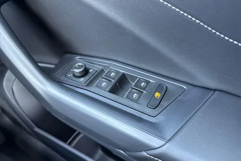 Volkswagen T-Roc 1.5 TSI Black Edition DSG Euro 6 (s/s) 5dr Thumbnail #17