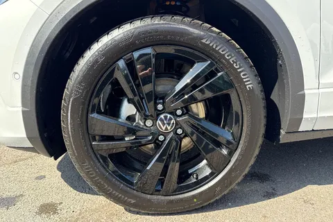 Volkswagen T-Roc 1.5 TSI Black Edition DSG Euro 6 (s/s) 5dr Thumbnail #21