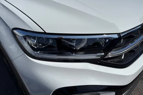 Volkswagen T-Roc 1.5 TSI Black Edition DSG Euro 6 (s/s) 5dr Thumbnail #25