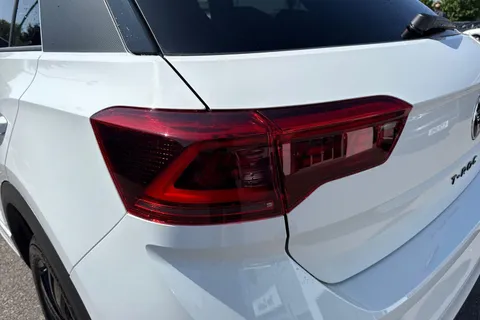 Volkswagen T-Roc 1.5 TSI Black Edition DSG Euro 6 (s/s) 5dr Thumbnail #29