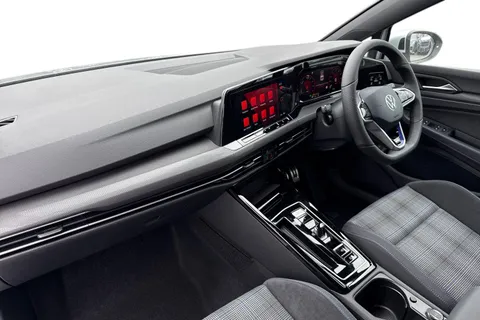 DE75ZNC Volkswagen Golf 1.4 TSI GTE 5dr DSG | DCC | Keyless Entry Thumbnail #9