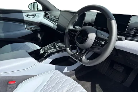 DC25HMJ BYD SEAL 82.5kWh Design Auto 4dr Thumbnail #8