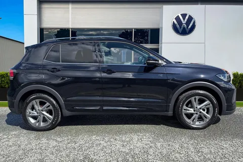DE74UYW Volkswagen T-Cross 1.0 TSI 115 R-Line 5dr DSG Thumbnail #4
