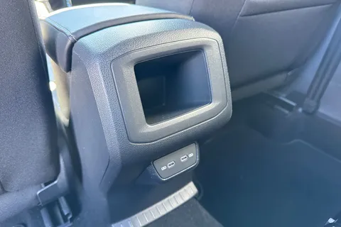 DE74UYW Volkswagen T-Cross 1.0 TSI 115 R-Line 5dr DSG Thumbnail #37