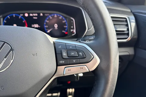 DE74UYW Volkswagen T-Cross 1.0 TSI 115 R-Line 5dr DSG Thumbnail #44