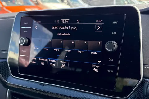 DE74UYW Volkswagen T-Cross 1.0 TSI 115 R-Line 5dr DSG Thumbnail #48