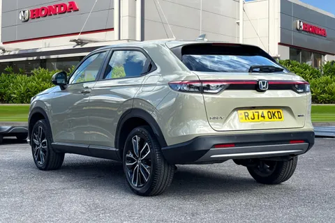 RJ74OKD Honda HR-V 1.5 eHEV Elegance 5dr CVT Thumbnail #3