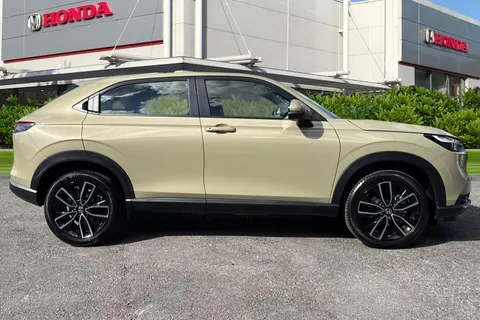 RJ74OKD Honda HR-V 1.5 eHEV Elegance 5dr CVT Thumbnail #4