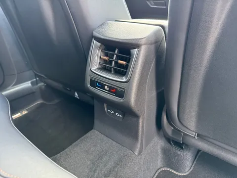 31 of 61 for CUPRA TERRAMAR 2.0 TSI 265 Americas Cup Edition 5dr DSG 4Drive