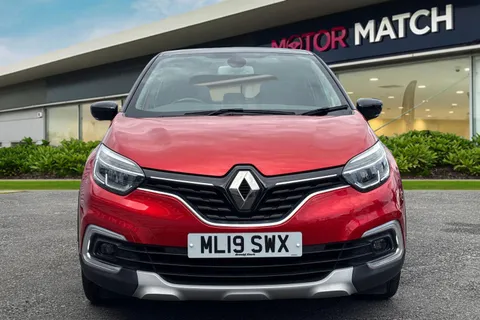 ML19SWX Renault Captur 1.3 TCe ENERGY GT Line Euro 6 (s/s) 5dr Thumbnail #6