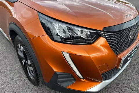 DG22OFB PEUGEOT 2008 1.2 PureTech Allure Premium Euro 6 (s/s) 5dr Thumbnail #9