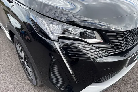 DG74YJJ PEUGEOT 5008 1.5 BlueHDi GT EAT Euro 6 (s/s) 5dr Thumbnail #9