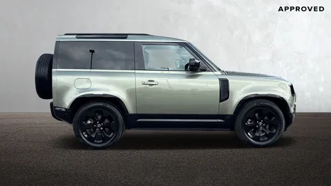 KJ73NHH Land Rover Defender 90 3.0 D250 X-Dynamic HSE 3dr Thumbnail #6