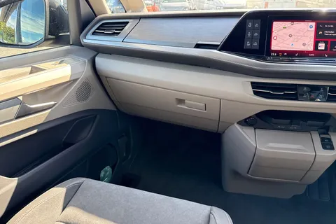 19 of 63 for Volkswagen California Ocean T7 SWB 150 PS DSG - Power Doors/Tow Pack