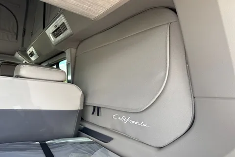 36 of 63 for Volkswagen California Ocean T7 SWB 150 PS DSG - Power Doors/Tow Pack