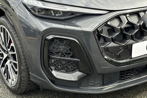  Audi SQ5 3.0 TFSI S Edition 1 Sportback S Tronic quattro Euro 6 (s/s) 5dr Thumbnail #9