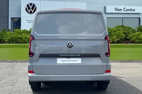 BC25XNH Volkswagen Transporter 2.0 TDI 170 Commerce Pro Van Auto-Tailgate Thumbnail #5