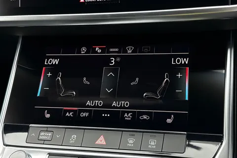  Audi A6 Avant 2.0 TFSI 40 Black Edition S Tronic Euro 6 (s/s) 5dr Thumbnail #22