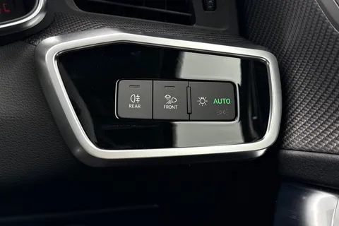  Audi A6 Avant 2.0 TFSI 40 Black Edition S Tronic Euro 6 (s/s) 5dr Thumbnail #29