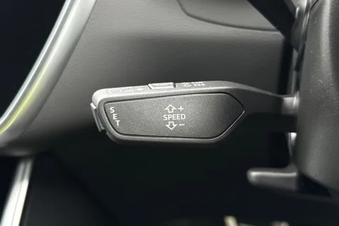  Audi A6 Avant 2.0 TFSI 40 Black Edition S Tronic Euro 6 (s/s) 5dr Thumbnail #32