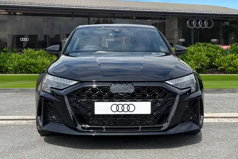 Audi RS 3 2.5 TFSI Carbon Black Sportback S Tronic quattro Euro 6 (s/s) 5dr Thumbnail #5