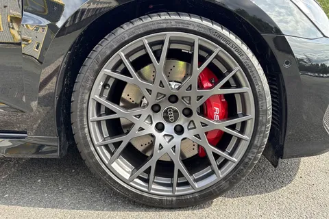Audi RS 3 2.5 TFSI Carbon Black Sportback S Tronic quattro Euro 6 (s/s) 5dr Thumbnail #9
