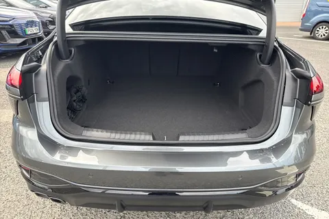 Audi A6 Saloon 2.0 TDI Launch Edition S Tronic quattro Euro 6 (s/s) 4dr Thumbnail #7