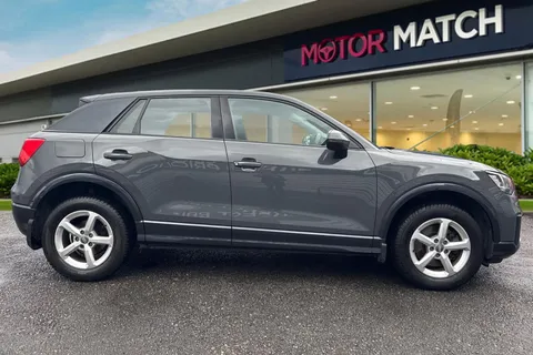 SW17XCG Audi Q2 1.4 TFSI CoD SE Euro 6 (s/s) 5dr Thumbnail #4