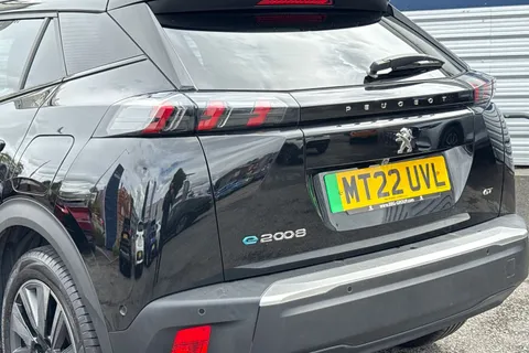 MT22UVL PEUGEOT e-2008 50kWh GT Premium Auto 5dr (7kW Charger) Thumbnail #8