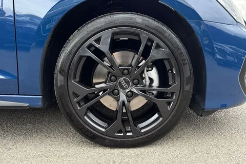 PK25KXO Audi A3 Black Edition 40 TFSI e  204 PS S tronic Thumbnail #10