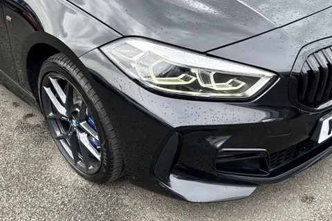 YB73KMX BMW 1 Series 1.5 118i M Sport (LCP) DCT Euro 6 (s/s) 5dr Thumbnail #9