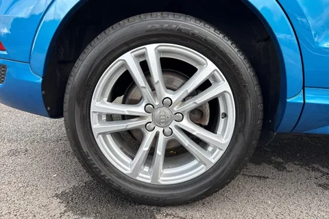 YY17AJV Audi Q3 1.4 TFSI CoD S line Edition S Tronic Euro 6 (s/s) 5dr Thumbnail #11