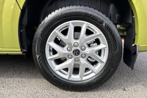 BA25LKM Volkswagen Transporter 2.0 TDI 150 Commerce Pro Van Automatic Thumbnail #12