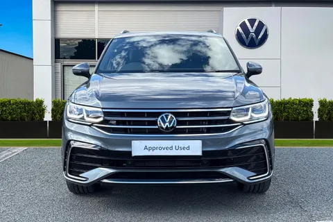 DK74ZPL Volkswagen Tiguan Allspace 2.0 TDI R-Line 5dr DSG⭐Vienna Leather, Panoramic Roof, Rear Camera⭐ Thumbnail #6
