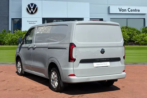 BA25KSU Volkswagen Transporter 2.0 TDI 150 Commerce Pro Van Automatic Thumbnail #3