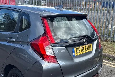 DF18EUB Honda Jazz 1.5 i-VTEC Sport Euro 6 (s/s) 5dr Thumbnail #8