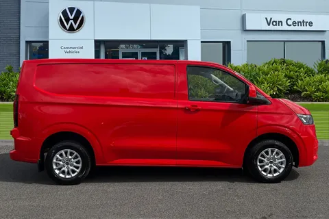 BC25XYT Volkswagen Transporter 2.0 TDI 110 Commerce Pro Van Thumbnail #4
