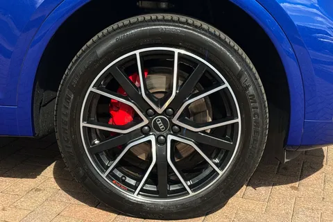 BU71YSK Audi Q5 Edition 1 40 TDI quattro 204 PS S tronic Thumbnail #10