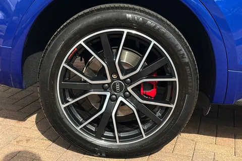 BU71YSK Audi Q5 Edition 1 40 TDI quattro 204 PS S tronic Thumbnail #11