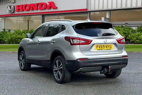PX69NYU Nissan Qashqai 1.7 dCi N-Connecta 5dr Thumbnail #3