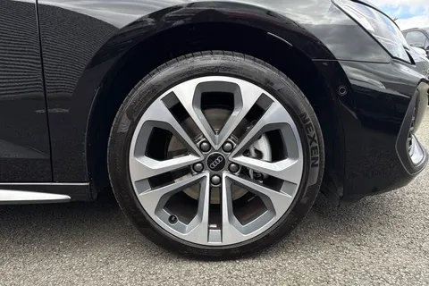 LM25AWX Audi A3 S line 40 TFSI e 204 PS S tronic Thumbnail #10